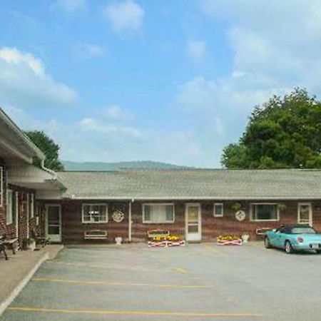 Judys Motel 베드퍼드 외부 사진
